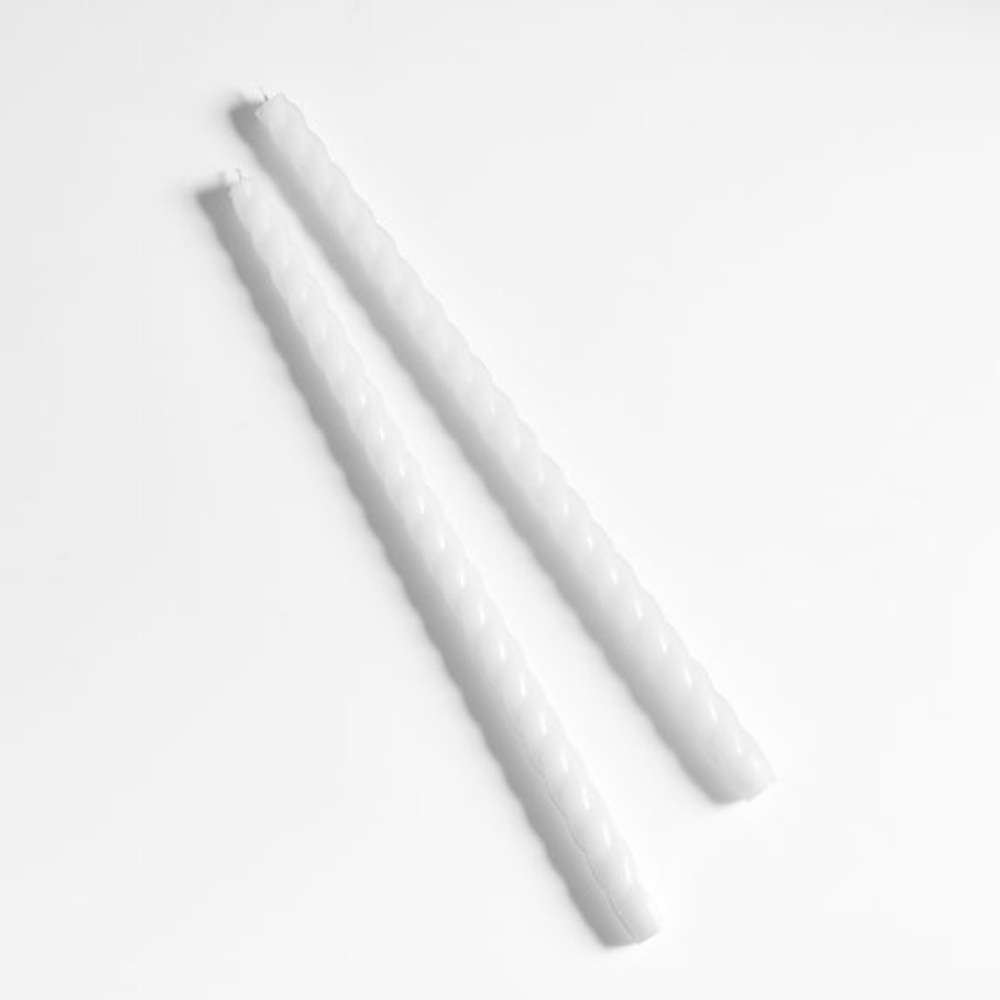 New! 🕯️🕯️Crate&Barrel White Spiral Candles 18”, set of 2